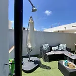 Atico Con Terraza Junto A La Playa De La Caleta *