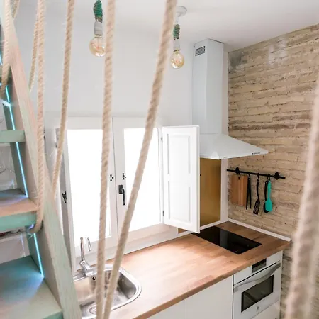 Fantastico Atico En El Casco Antiguo En A La Playa