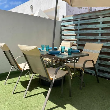 Fantastico Atico En El Casco Antiguo En A La Playa Apartman Cádiz