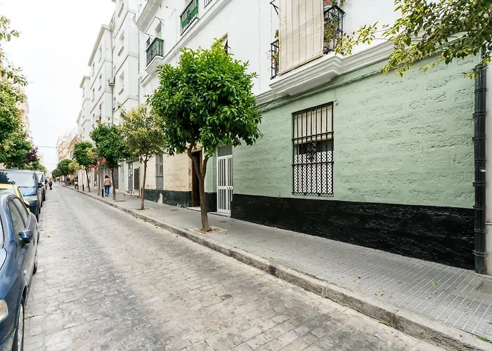 Apartman Fantastico Atico En El Casco Antiguo En A La Playa Cádiz
