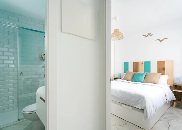 Apartman Fantastico Atico En El Casco Antiguo En A La Playa *