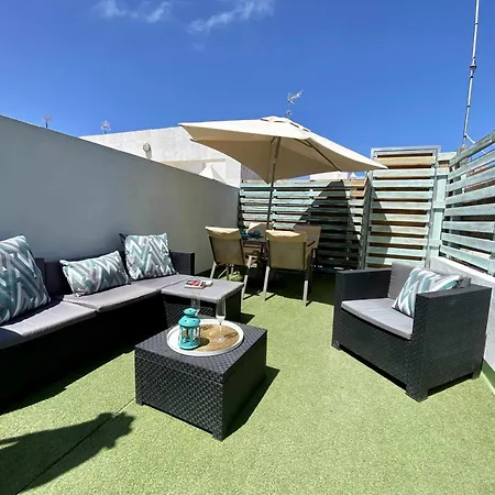 Atico Con Terraza Junto A La Playa De La Caleta Apartmán Cádiz