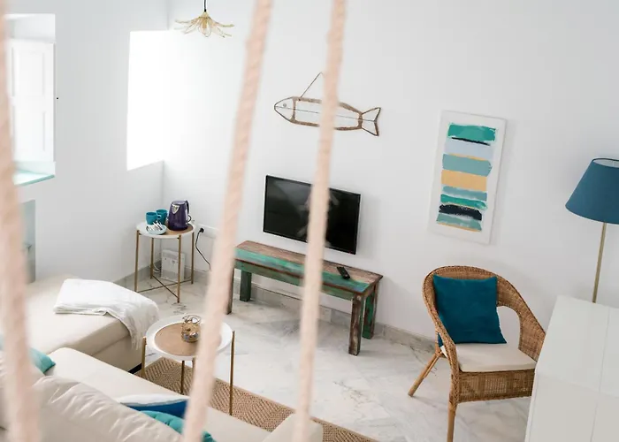 Fantastico Atico En El Casco Antiguo En A La Playa